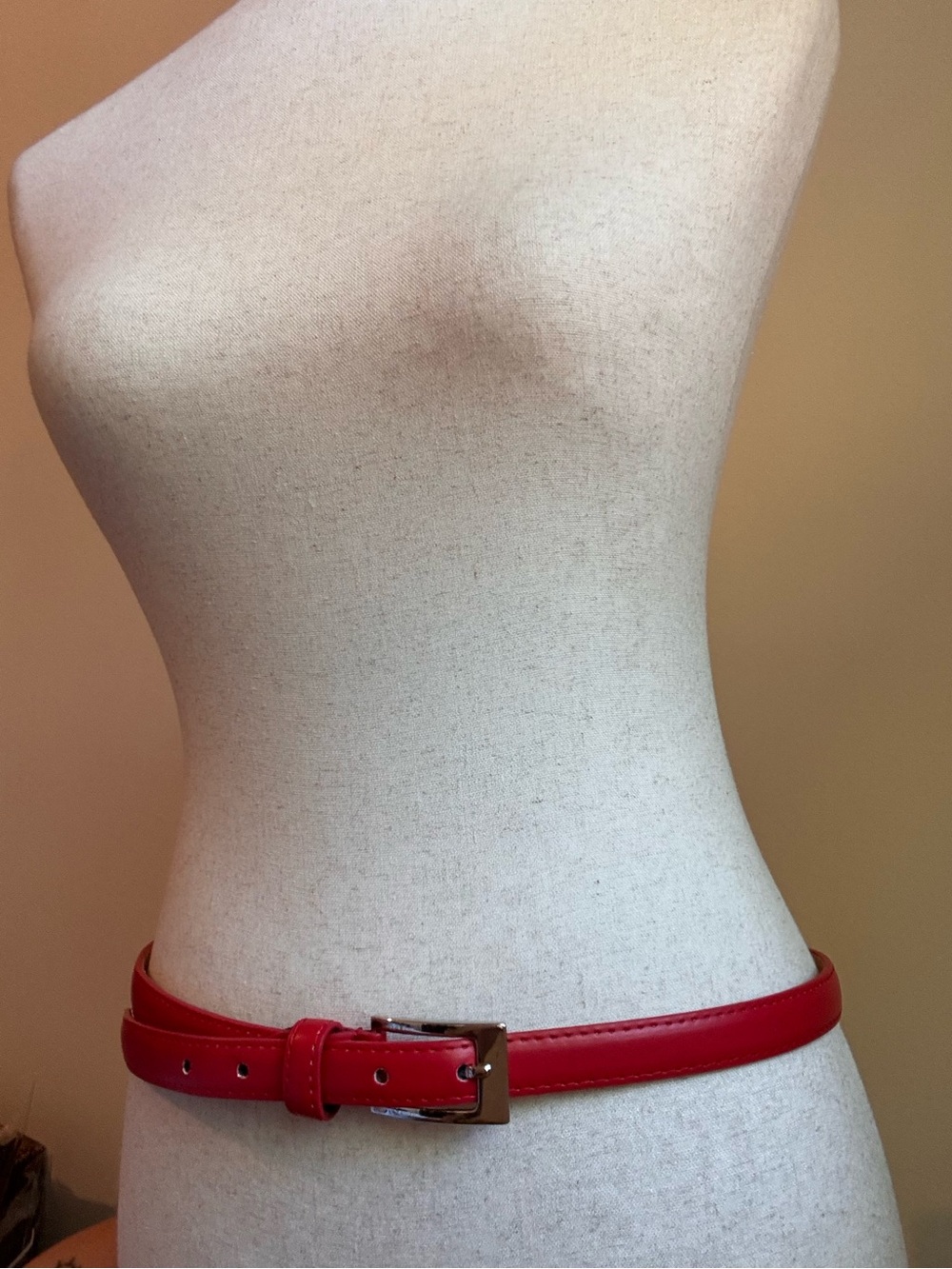 Milano Red Skinny Belt XL 38-41 Minimalist Silver Buckle - Picture 6 of 7